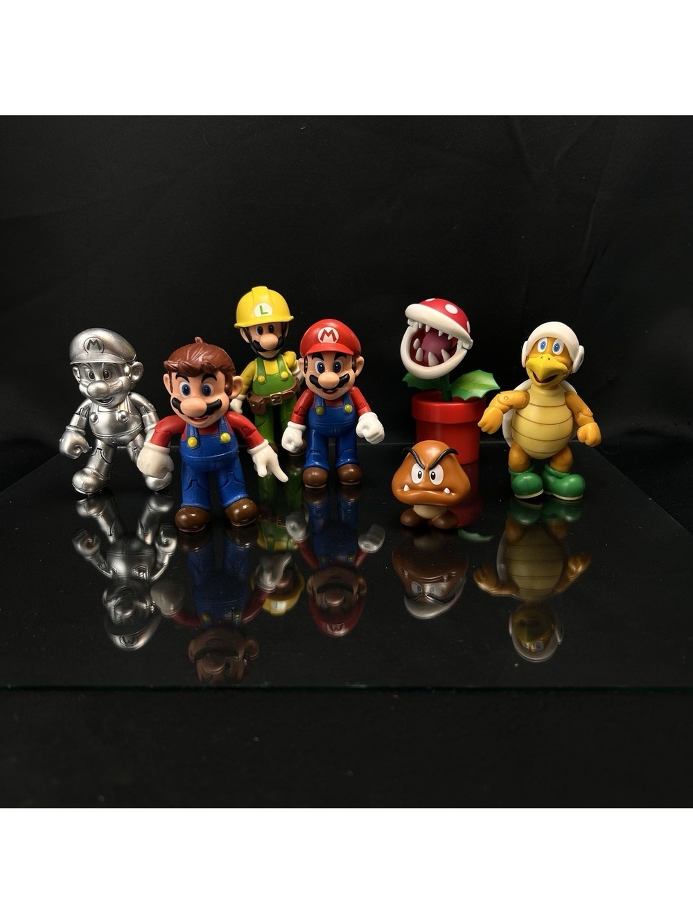 Jakks Pacific Nintendo 4" Lot Metal Mario Builder Luigi Hammer Bro Piranha Plant